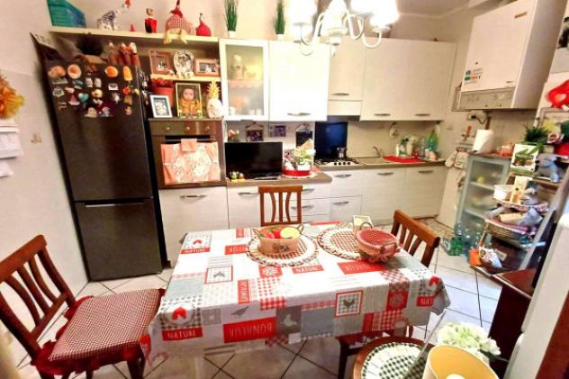 Appartamento di 100 m² con 3 locali e box auto in vendita a Carpi - Foto 2