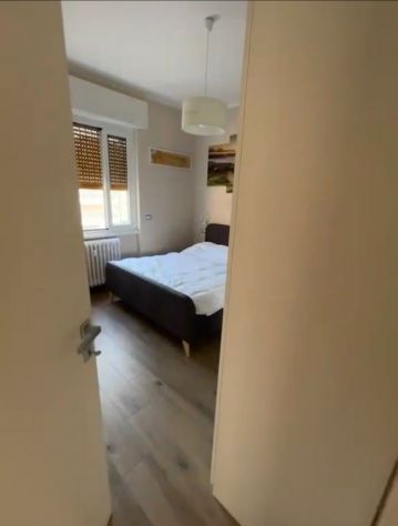 stanza singola con bagno privato-400 euro compresi - Foto 5