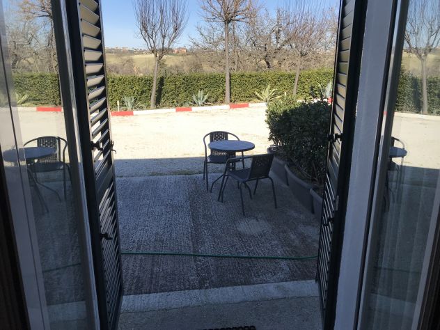 Piano terra con grande terrazza - Foto 5