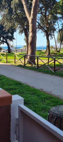 APPARTAMENTO di 5 vani e di 60 mq (FOLLONICA) rif. P4