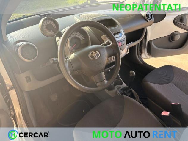 Toyota Aygo 1.0 12V VVT-i 5 porte OK NEOPATENTATI 5 PORTE - Foto 10