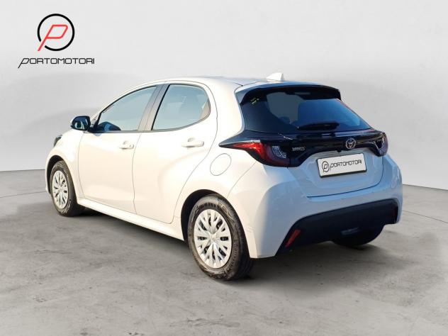 Toyota Yaris 4ª serie 1.5 Hybrid 5 porte Active - Foto 3