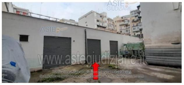 IMMOBILI-IMMOBILE COMMERCIALE-Via Lucania, 10, 74121 Taranto TA, Italia