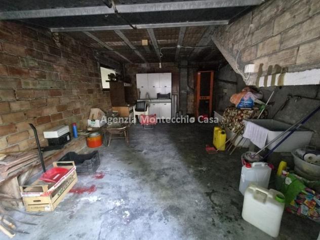 CASA SINGOLA CON DUE APPARTAMENTI, AMPIO TERRENO E VISTA PANORAMICA - Foto 18