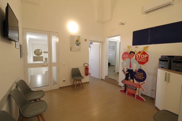 APPARTAMENTO USO STUDIO CORSO UMBERTO I SAN MARZANO DI SAN GIUSEPPE - Foto 9