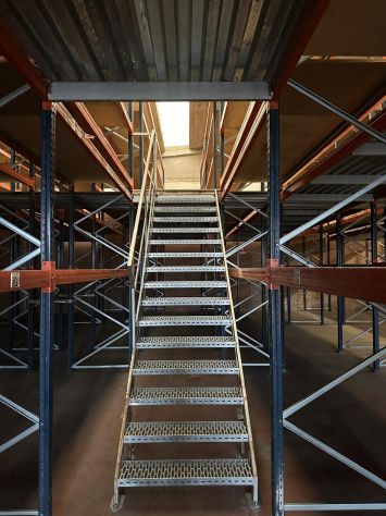 Scaffali industriali napoli