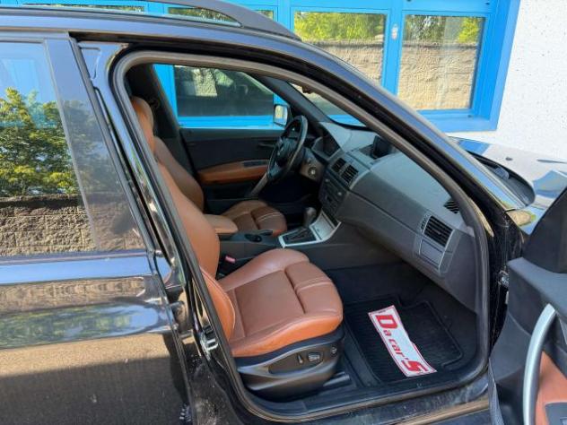 BMW X3 3.0d - Foto 8