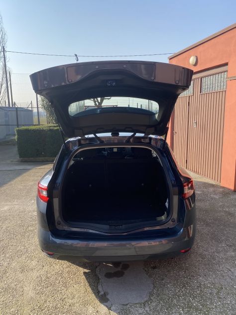 Renault Megane 1.5 110cv cambio automatico - Foto 5