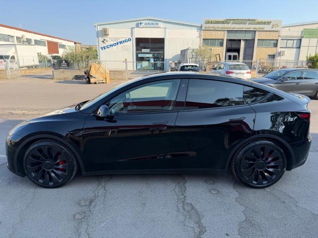 Tesla Model Y AWD Performance - Foto 4