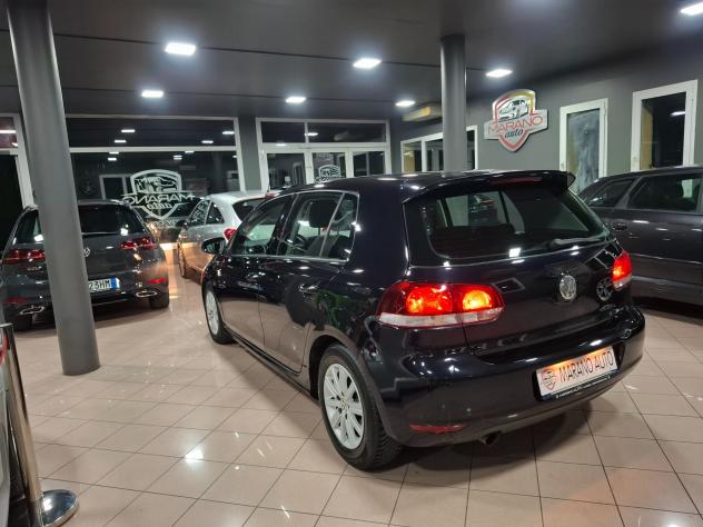 Volkswagen Golf 6. 1.6 TDI - Foto 5