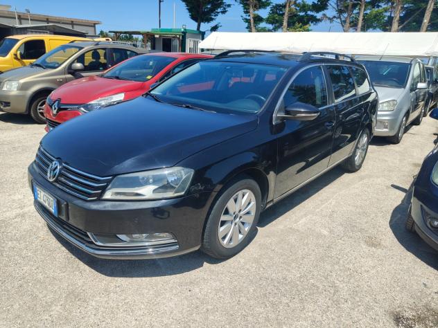 Volkswagen Passat Variant 1.6TDI PROMO ESTATE - Foto 2