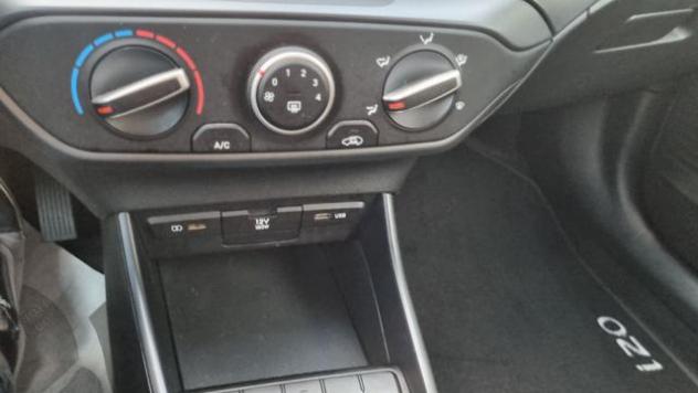 HYUNDAI i20 1.0 T-GDI 48V iMT Connectline rif. 22933537 - Foto 7