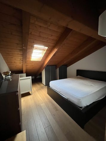Trilocale con terrazzi e doppi servizi - Foto 7