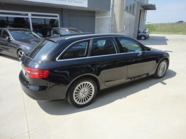 AUDI A4 4ª serie A4 Avant 2.0 TDI 177CV Advanced - Foto 3