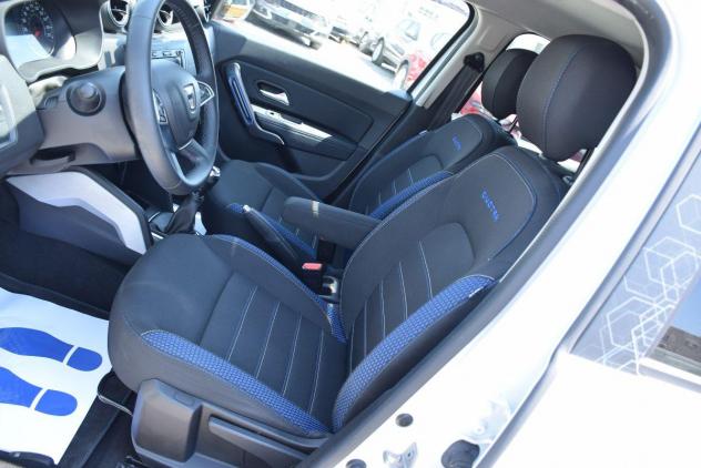 DACIA Duster A GPL 1.0TCe 100CV 4x2 15th Anniversario - NAVI - 360CAM - SENSORI - LED - CERCHI - CLIMA - CRUISE - BT - BLIND SPOT MONITOR - OK NEOPATE - Foto 6