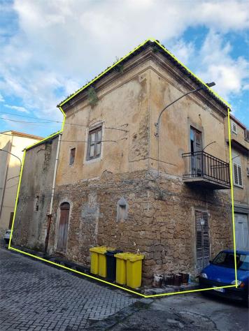 V004303 - VENDESI CASA A 1€ A DELIA - Foto 2