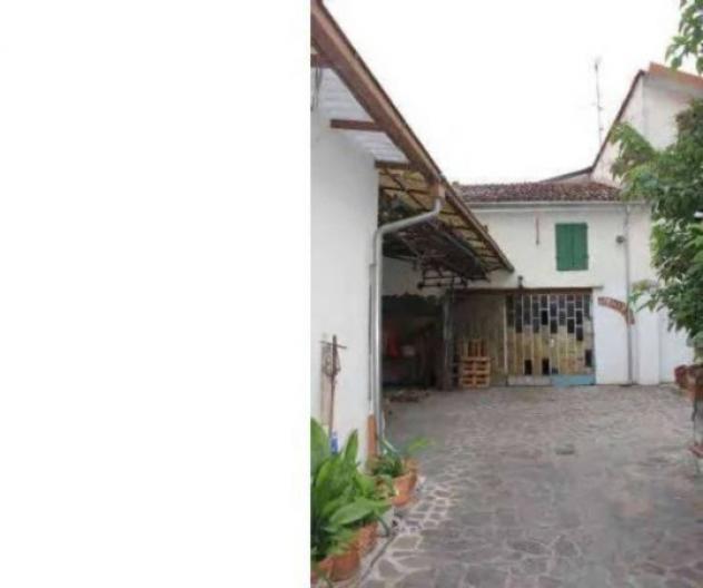Immobile in asta di 360 m² con più di 5 locali in vendita a Viadana - Foto 3