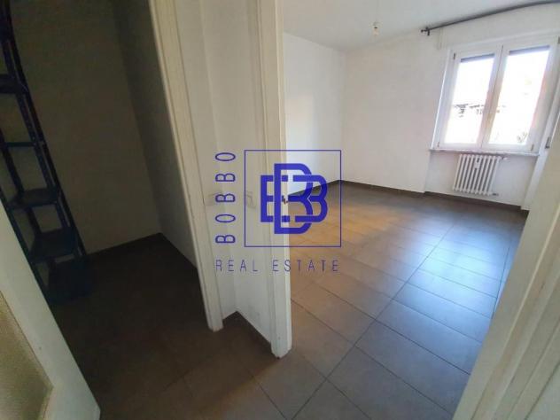 Bilocale con balconcino e aria condizonata - Foto 4