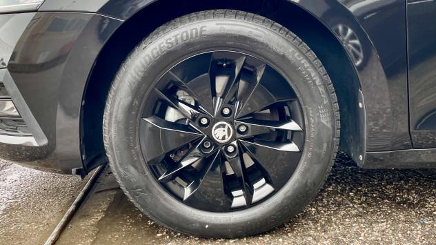 SKODA OCTAVIA SW 2.0 TDI EXECUTIVE 116CV - FULL LED, VIRTUAL COCKPIT, NEOPATENTATI - Foto 5
