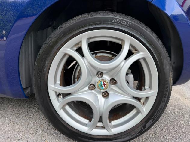 Alfa Romeo MiTo 1.4 T 140 CV M.air S&S TCT Distinctive AUTO - Foto 6