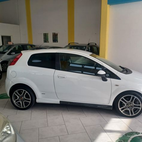 NEOPATENTATI G.PUNTO 1.3 MJTD 90CV - Foto 8