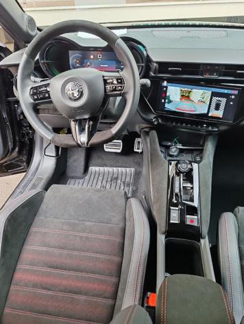 ALFA ROMEO Junior 1.2 Hybrid 48V 145cv Speciale+ Sabelt+ Led Matrix rif. 23049549 - Foto 9
