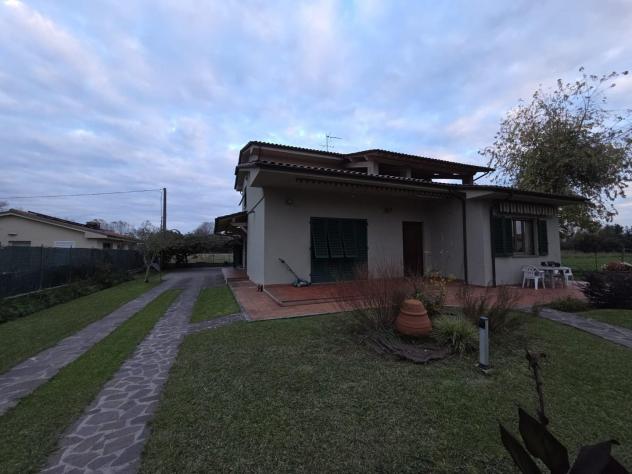 Villa in vendita a Lunata - Capannori 280 mq Rif: 1383547 - Foto 3