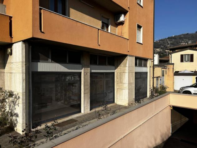 Immobile di 815 m² con più di 5 locali in vendita a Brescia - Foto 14