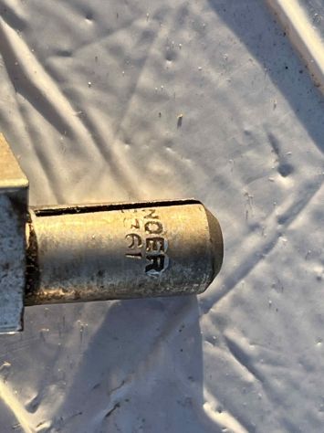 Singer Perni fissaggio macchina da cucire al tavolo - Foto 4