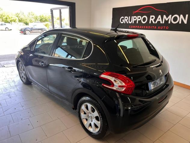 Peugeot 208 1.6 e-HDi 115 CV Stop&Start 5 porte Allure - Foto 5