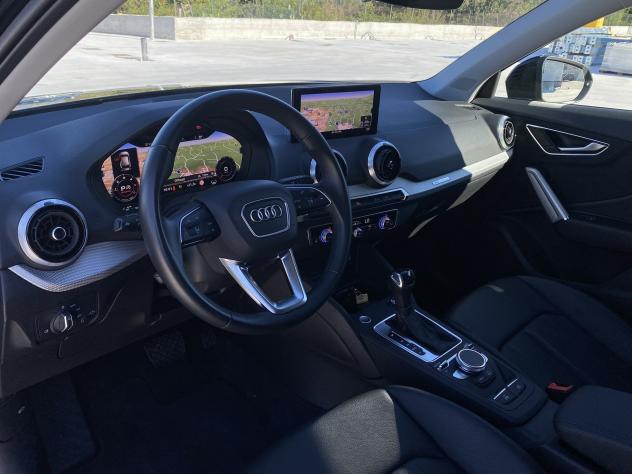 Audi Q2 S Line esterno 2.0 TDI 116CV S-Tronic 30 - Foto 10