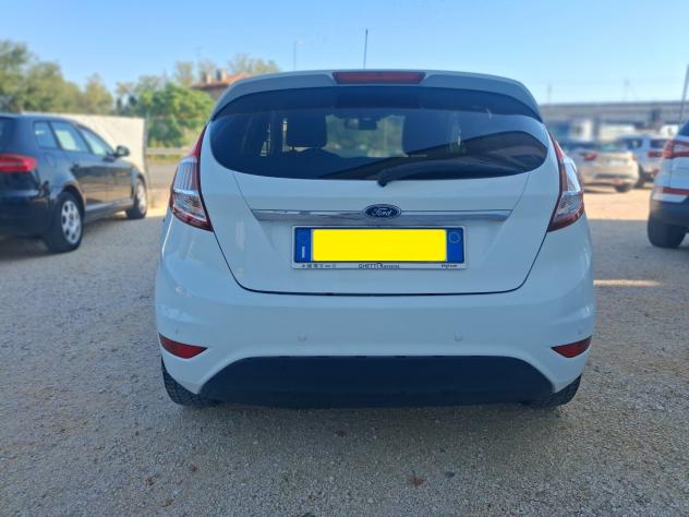 Ford Fiesta 1.5 TDCi 75CV 5 porte Titanium - Foto 9
