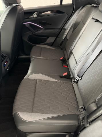 Volkswagen Tiguan 2.0 TDI 150 CV DSG Edition Plus - Foto 10
