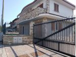 Brembate villa bifamigliare intera 400 mq commerciali