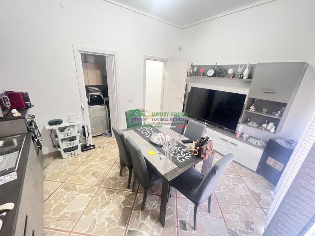 Rif: 2734 - Soluzione indipendente ristrutturata su due livelli in vendita a Comiso - Foto 2