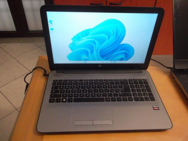 NOTEBOOK HP 15-AF032NL SCHERMO DA 15,6 POLLICI WINDOWS 11 - Foto 6