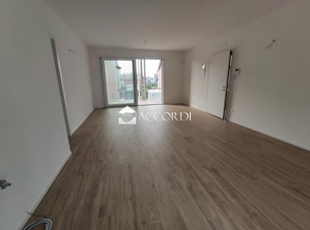 APPARTAMENTO di 4 vani e di 98 mq (MONASTIER DI TREVISO) rif. SM25CD1 - Foto 4