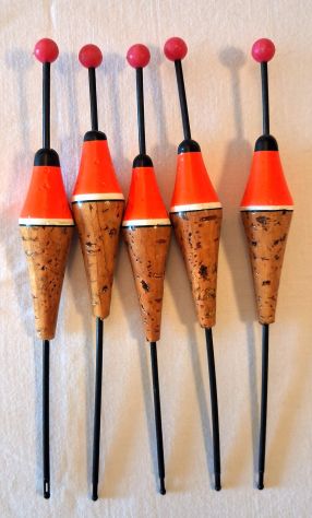 100 Galleggianti da pesca e attrezzatura per fabbricare le esche artificiali - Foto 2