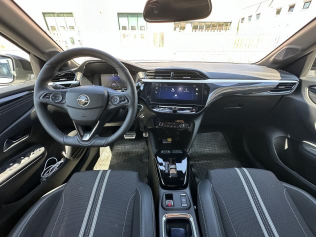 Opel Corsa 1.2 GS Line Automatic 101cv - Foto 10