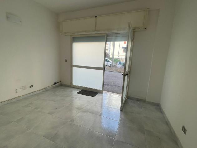 1 Vetrina in affitto a Siracusa