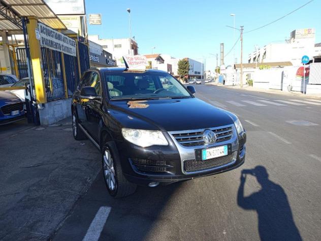 VOLKSWAGEN Touareg V6 TDI aut. Executive NAVIGATORE - Foto 3
