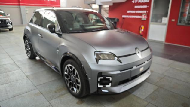 Renault 5 E-Tech Electric Renault 5 E-Tech Techno urban range 120cv A PARTIRE DA € 20.850 DETAX