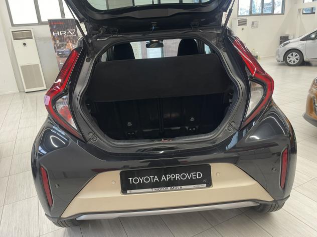 Toyota Aygo X 1.0B (72 CV) Lounge Air - Foto 9