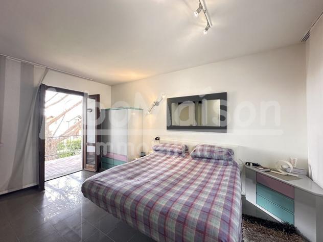 COCQUIO-TREVISAGO porzione di villa bifamiliare con giardino - Foto 12