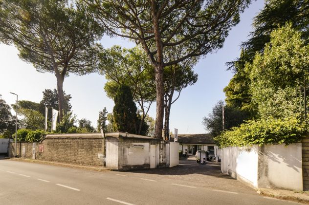 Esclusiva proprietà di 900 mq con Parco e Piscina - Foto 6
