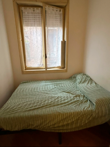 SINGOLA ZONA LORETO-CENTRALE-CAIAZZO 600€ - SPESE INCLUSE - Foto 3