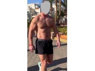 Amore e incontri Brescia - Uomo dotato Tel:3761682486