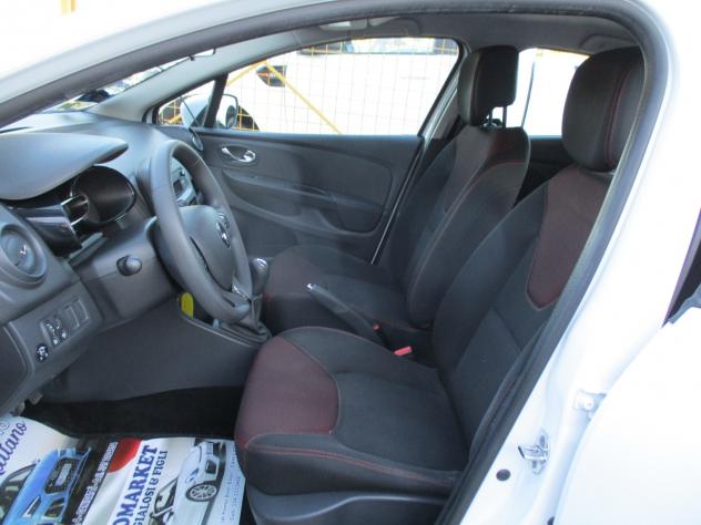 Renault Clio 1.2 75CV GPL 5 porte Wave 2014 - Foto 7