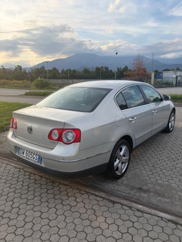 Volkswagen Passat 2.0 TDI DPF Highline - Foto 5