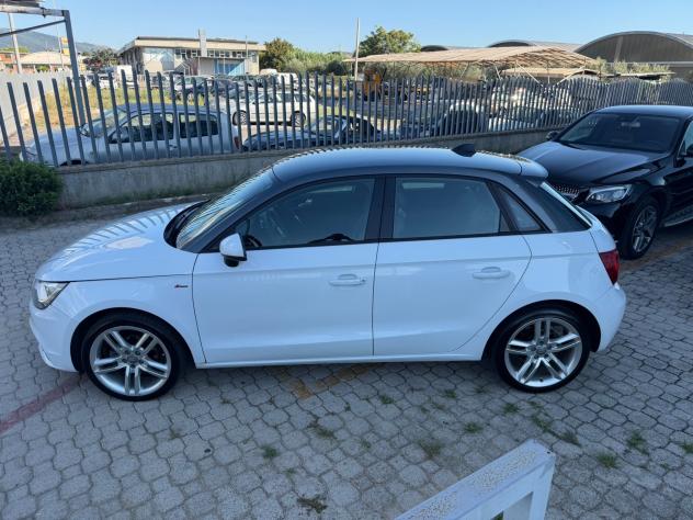 Audi A1 SPB 1.6 TDI ADMIRED - Foto 2